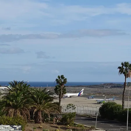 Bed & Breakfast Rickaty Bed And Breakfast, Airport Hotel, De Aeropuerto, Palmas Airport, Gran Canaria Airport, Lpa, Spain
